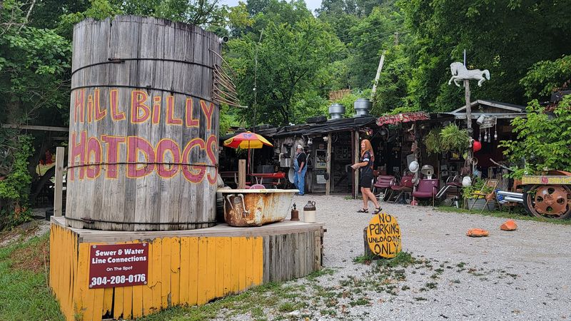 Weenie Weddings And A Kissing Booth, Yes, Really