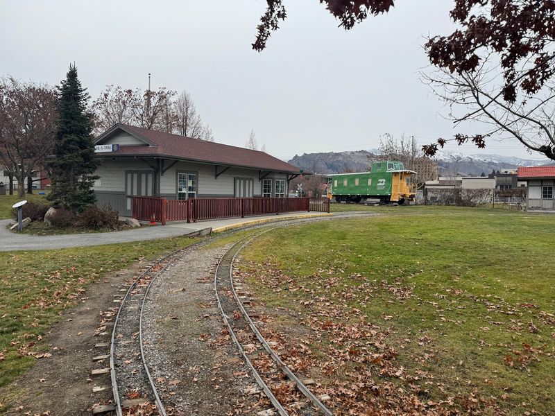 Wenatchee Riverfront Railway, Wenatchee, WA