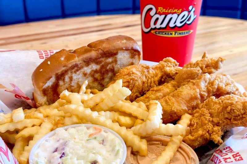 Raising Cane's Finger-Lickin' Tenders