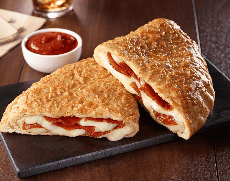 Pizza Hut's P'Zone - Calzone Convenience