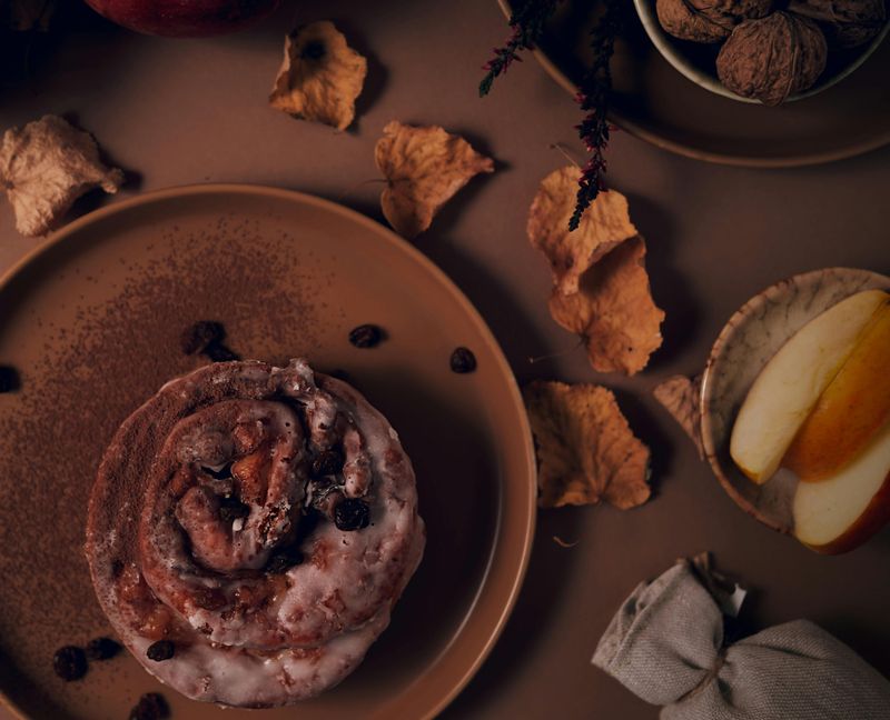 Hardee’s Cinnamon ’N’ Raisin Biscuit Sandwich (breakfast throwback)