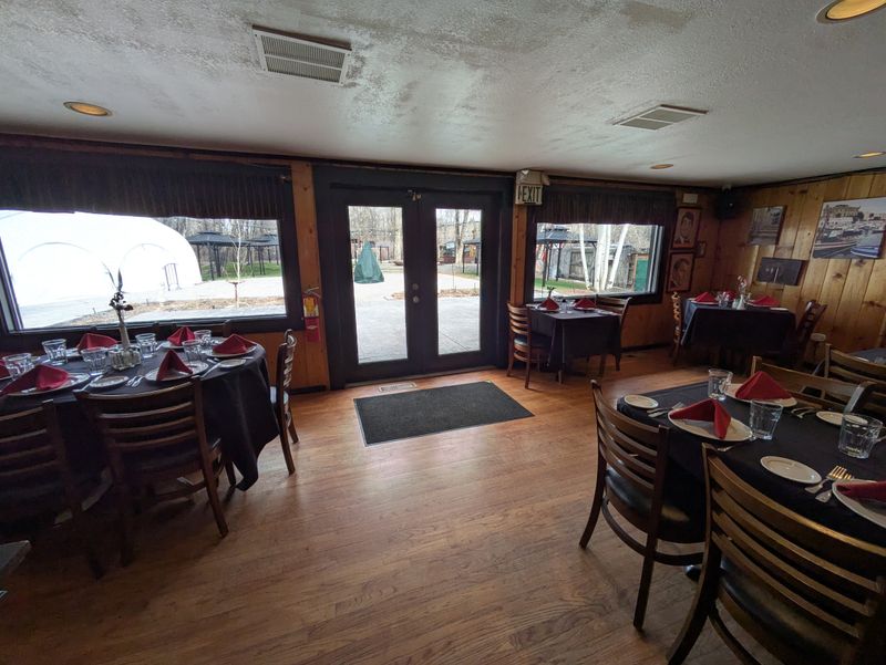 Garlic Mike's Italian Cuisine – Gunnison