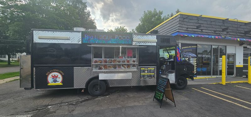 Big L's Soul Food Cafe – Saint Paul, Minnesota