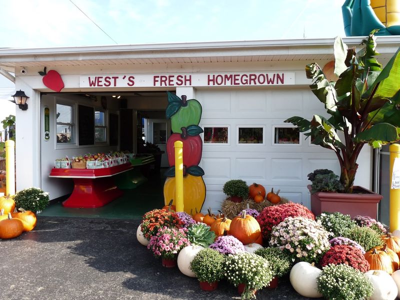 West Orchards Farm Market, Perry, OH