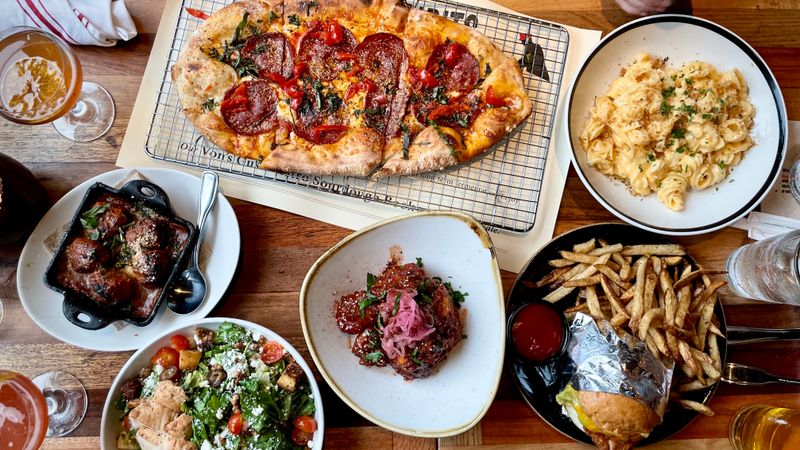 Von's 1000Spirits – Seattle