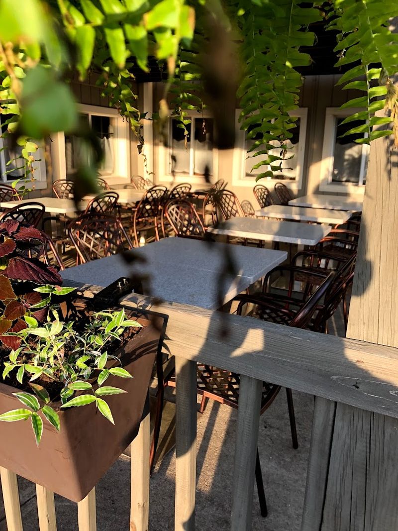 The Blue Door Cafe & Bakery, Cuyahoga Falls