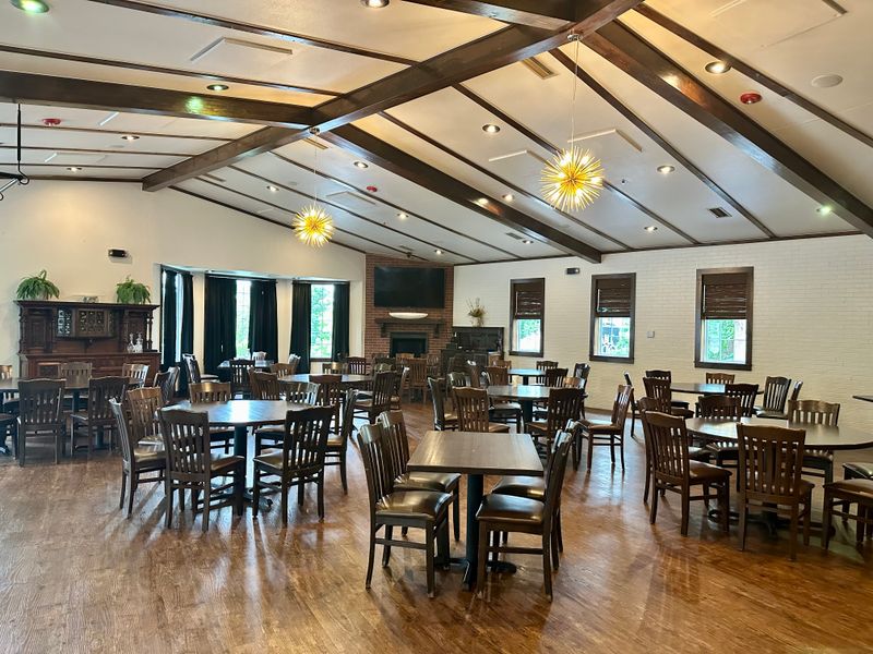 Plan Your Visit To Bentonville’s Favorite Steakhouse