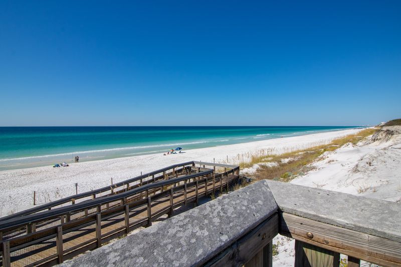 What Makes The Waters Near Grayton Beach So Remarkably Clear