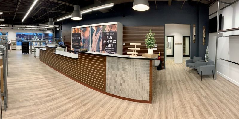 Staff and Customer Service: The Good and the Honest