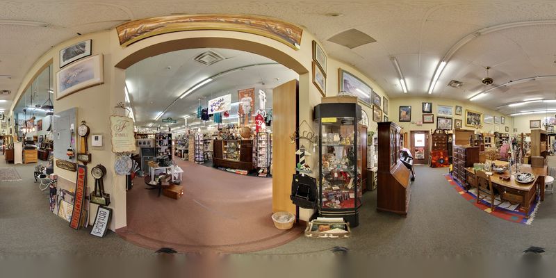 Why Merchant Square Deserves A Spot On Your Arizona Bucket List