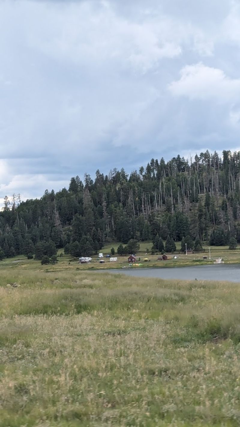 What To Pack For A Mountain Lake Trip In Arizona