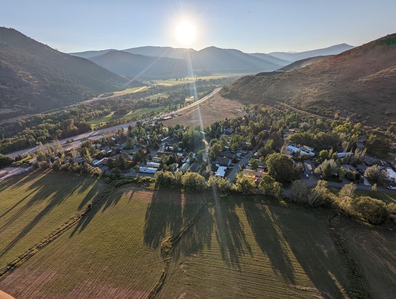 What To Pack When The Valley Still Feels Sleepy What To Pack When The Valley Still Feels Sleepy