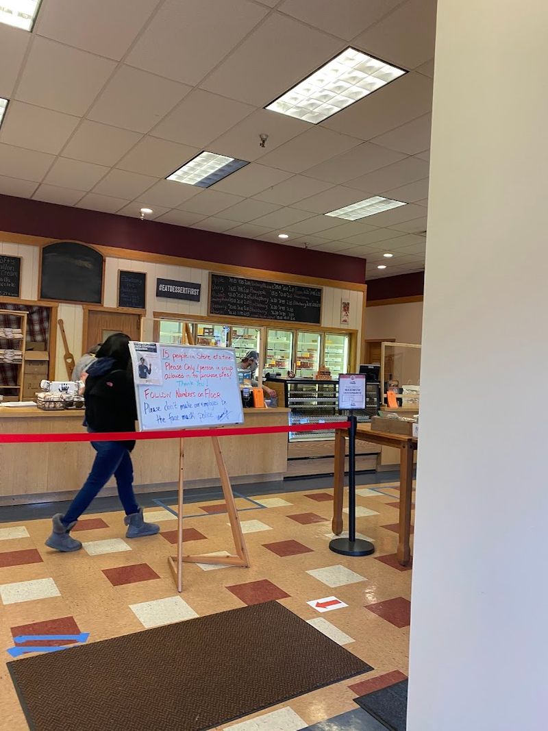 What the Reviews Actually Tell You About This Place