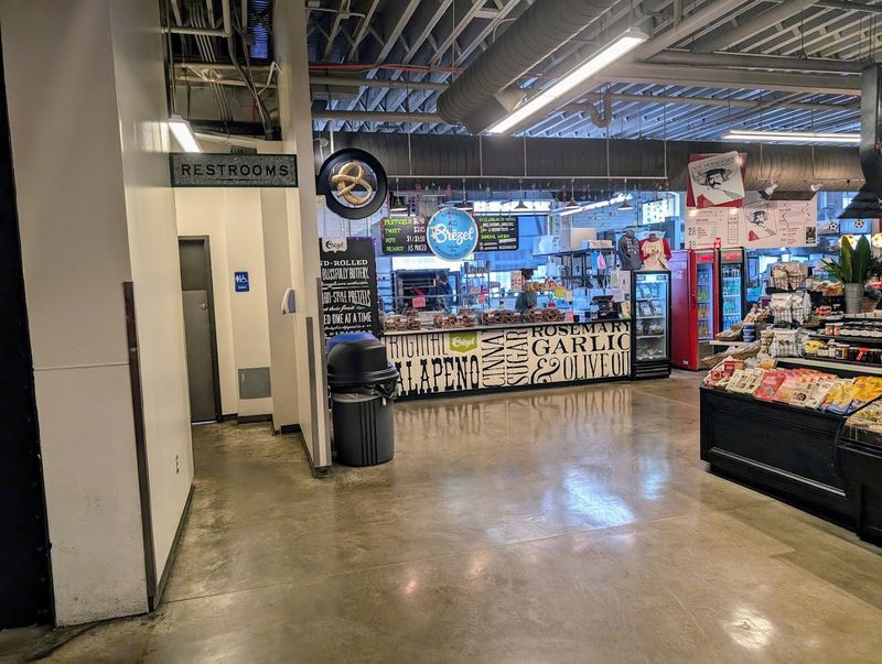 Hours, Location Tips, and the Best Time to Visit