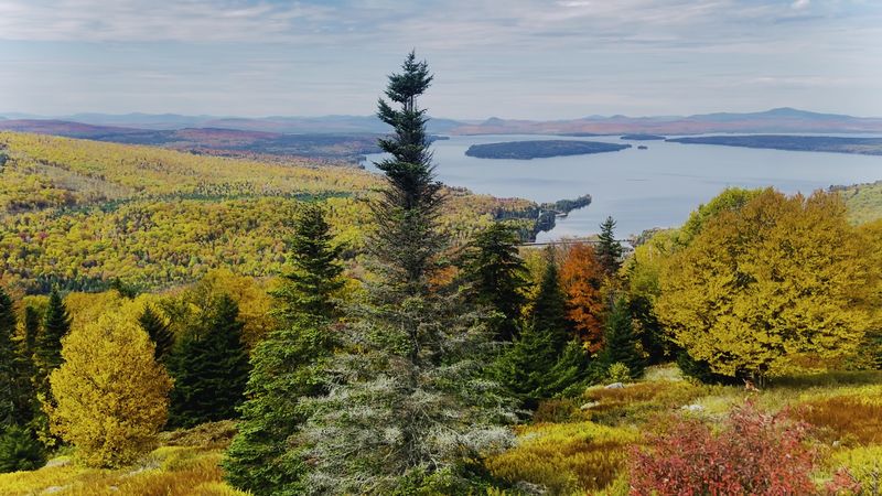 When Fall Takes Over The Mountains