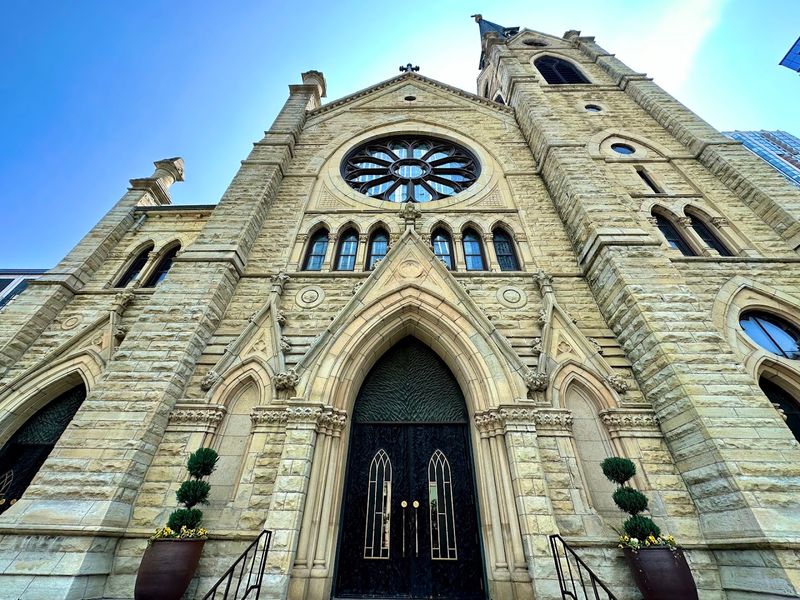 When To Visit The Cathedral