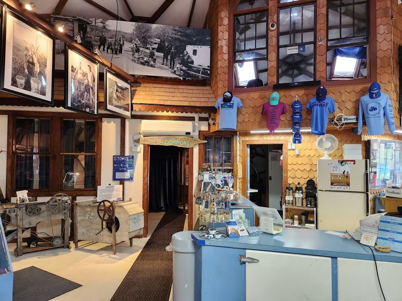 A Warm, Small-Town Welcome