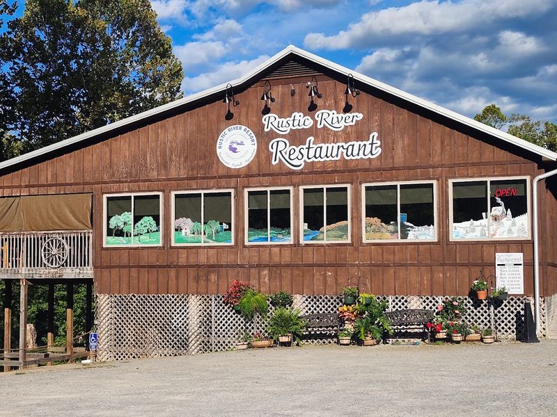 Why Tazewell, Tennessee Is The Perfect Backdrop For Southern Catfish