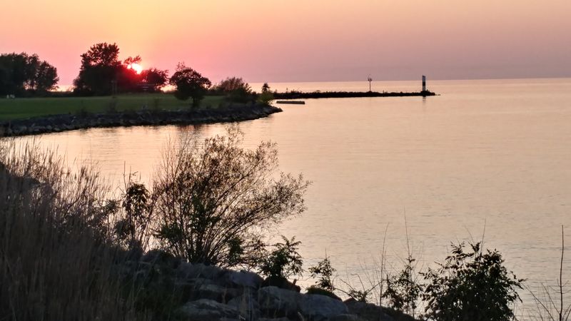 Breakfast With a View That Beats Your Alarm Clock