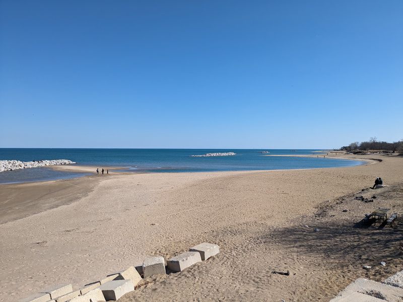 Where This Dark-Sky Beach Sits Along Lake Michigan