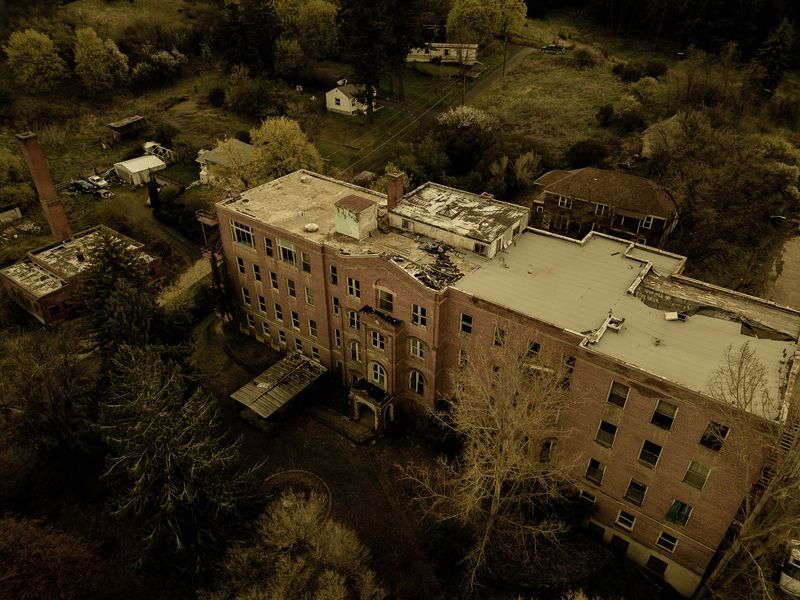 Where This Historic Hospital Stands