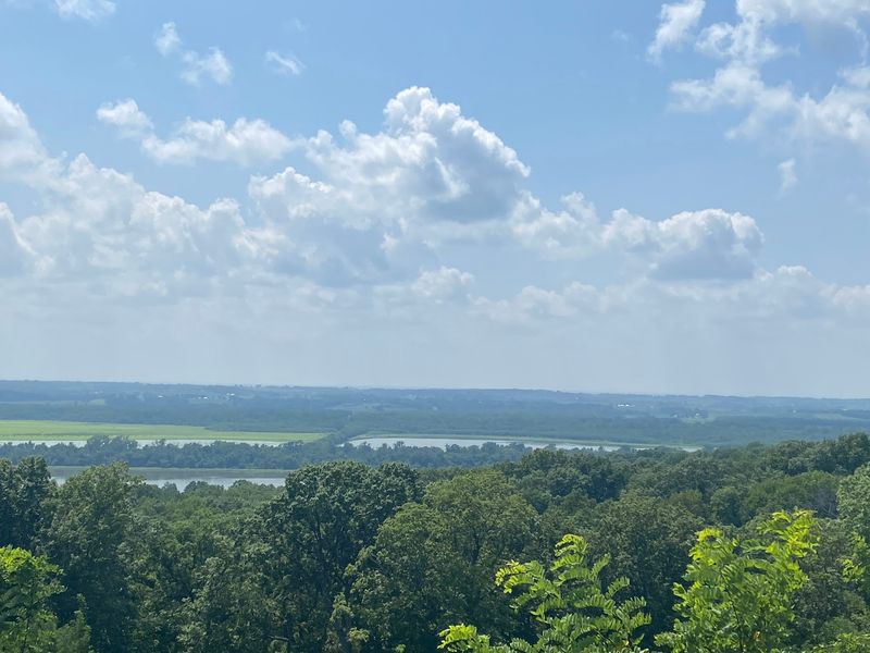 Where Two Great Rivers Meet In Western Illinois