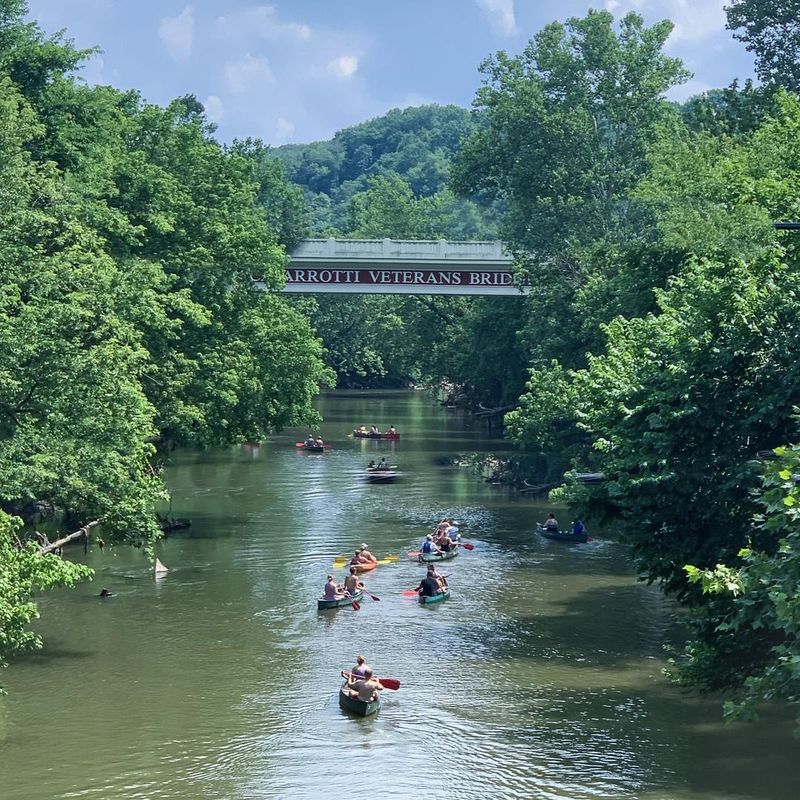 The Hocking River Up Close