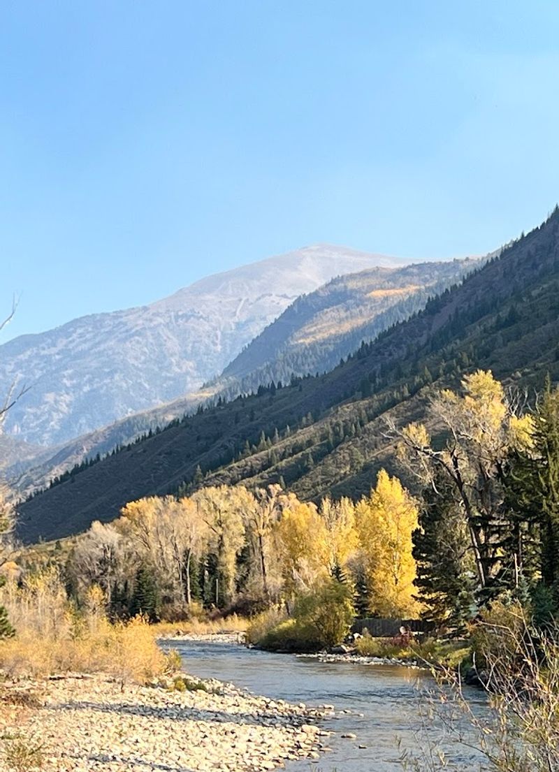 The Simple Promise of Going Nowhere Complicated