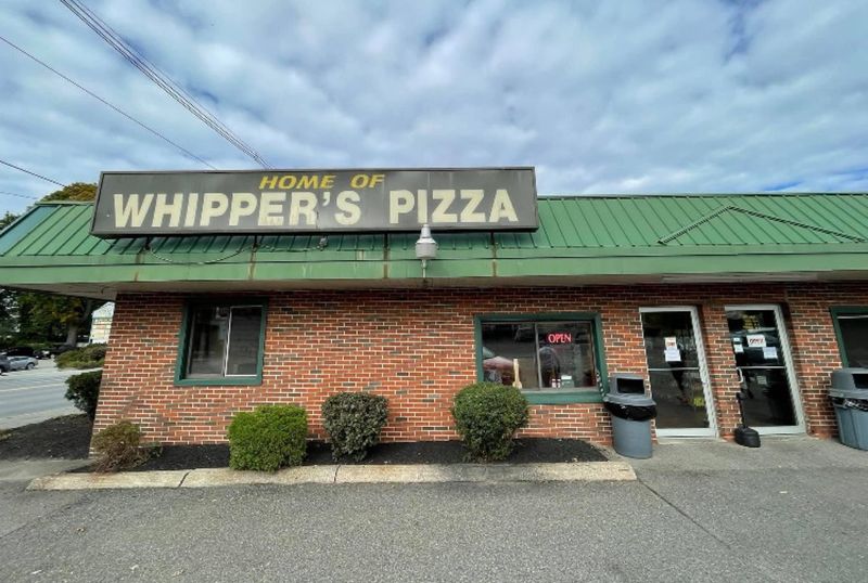 Whipper's Pizza