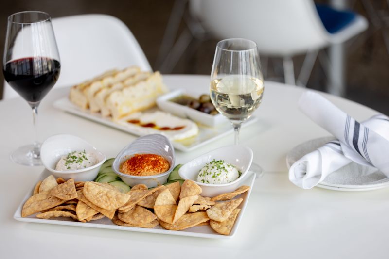 Bay Pointe Bar & Grille, Shelbyville