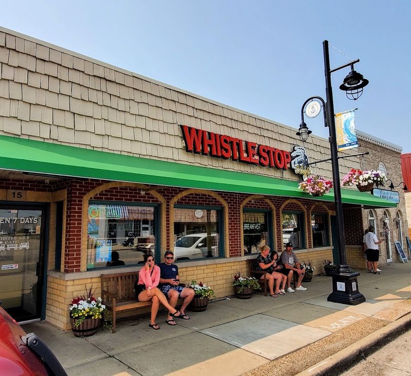 Whistle Stop Cafe, Fox Lake Whistle Stop Cafe, Fox Lake