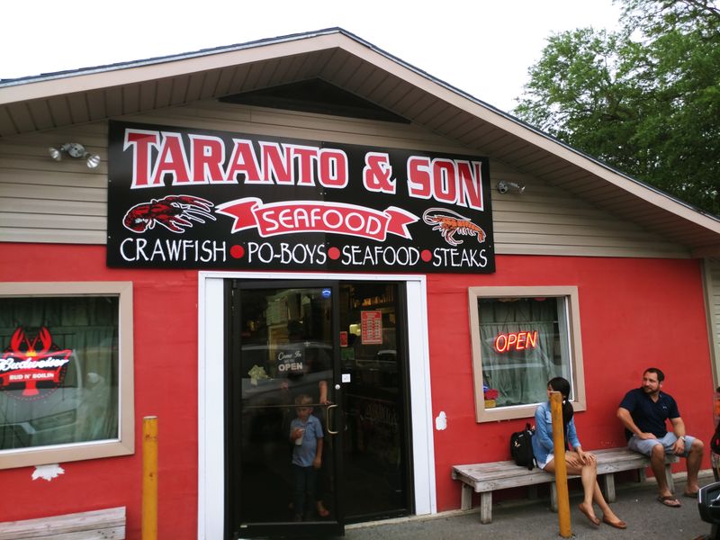 Taranto's Crawfish — Biloxi