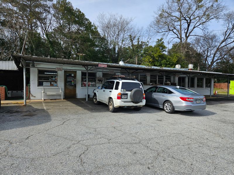Fincher's Bar-B-Q, Macon