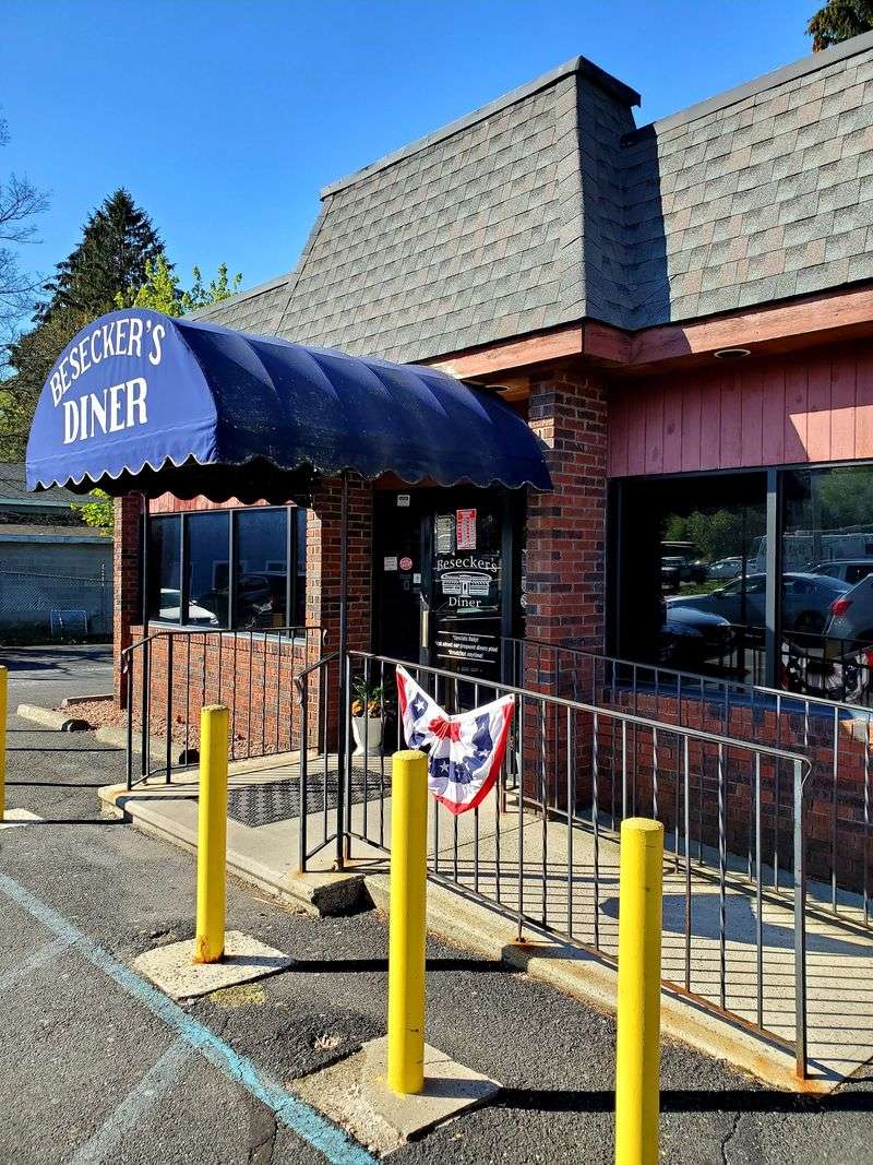 Besecker's Diner — Stroudsburg
