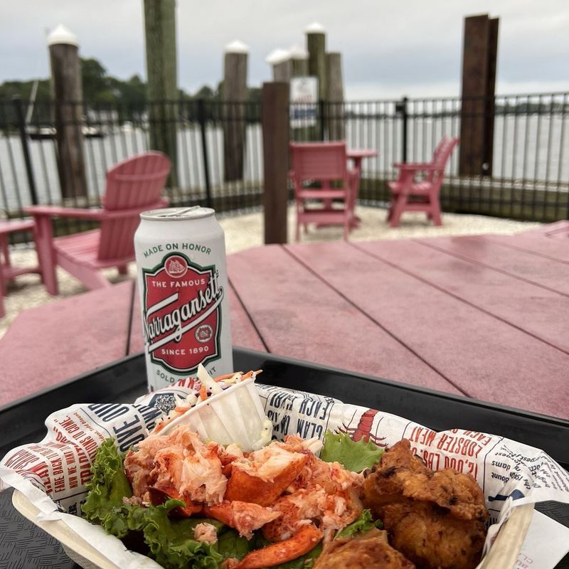 Snow’s Clam Shack — Warwick, Rhode Island