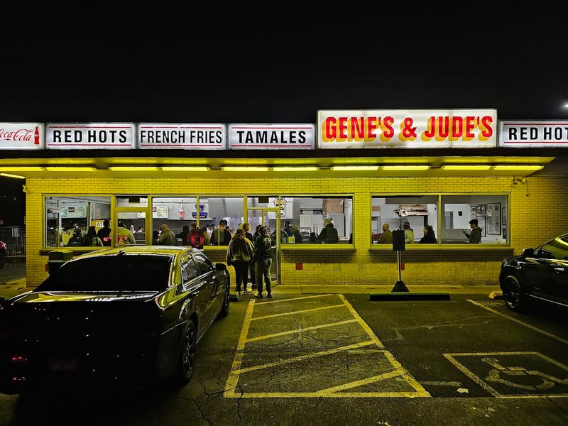 Gene & Jude's - River Grove