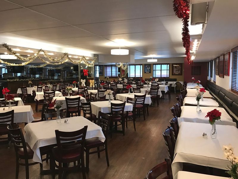 White Tablecloths Meet Down-Home Cooking