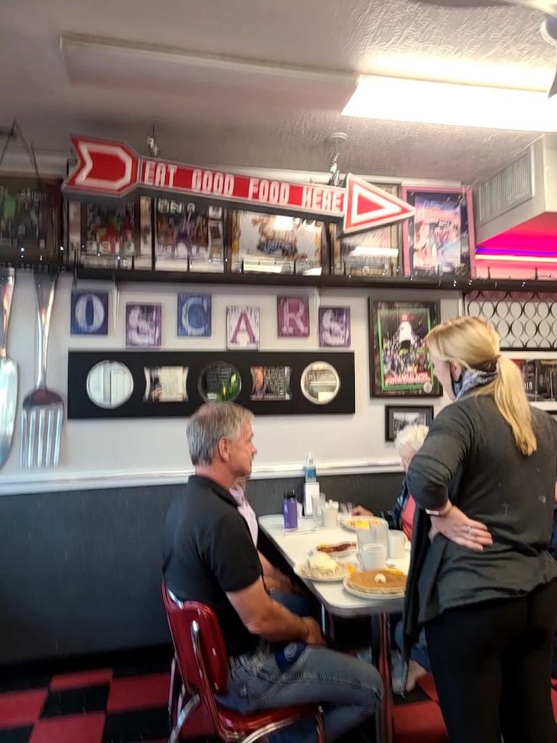 Who Belongs At Oscar's Cafe And Who Will Feel Right At Home Immediately
