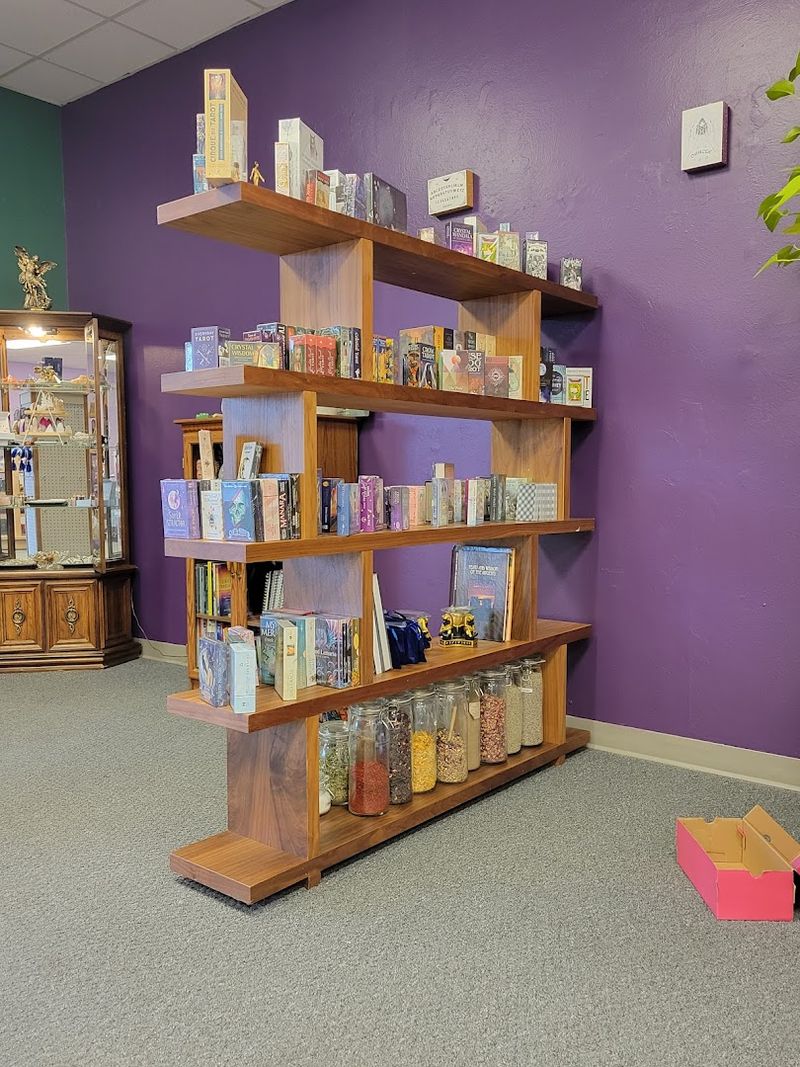 The Hex and Harvest Market and the Community Around This Shop