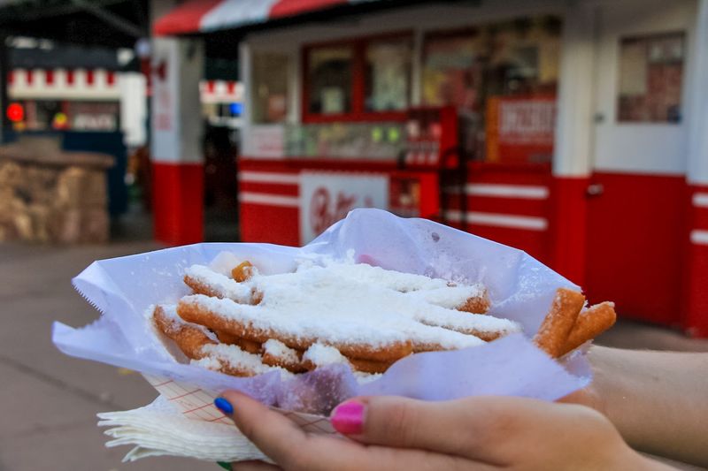 Making It A Mini Plan: The Post-Hike Or Pre-Stroll Stop That Works