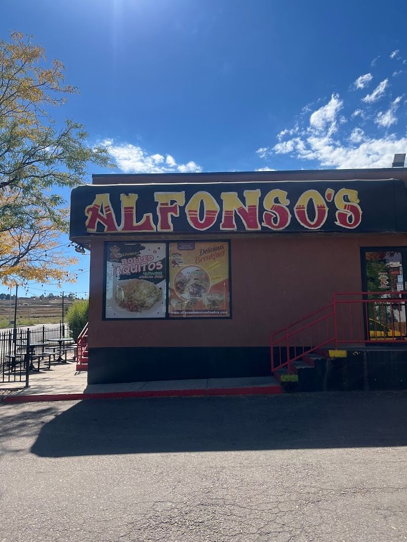 Why Alfonso's Has Earned A Loyal Following 