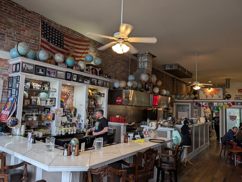 Why Anacortes Locals Keep Coming Back