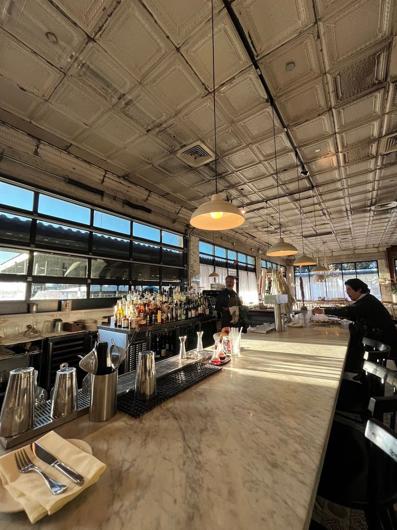 Why Arizona Diners Should Book Early