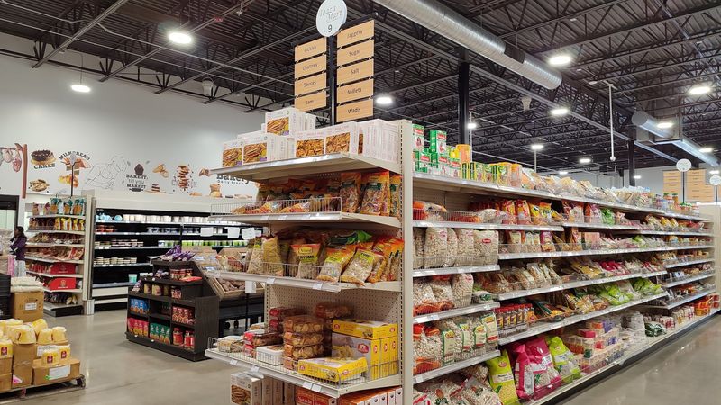 Why Aurora Shoppers Keep Coming Back Why Aurora Shoppers Keep Coming Back