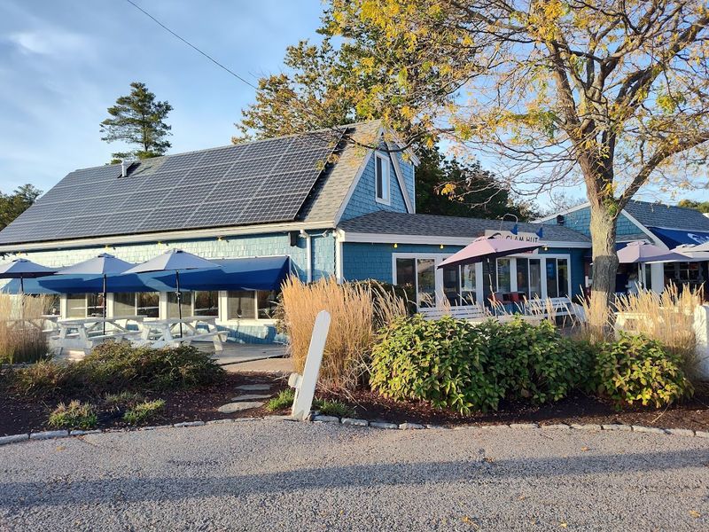 Why Bob’s Still Feels Like Maine