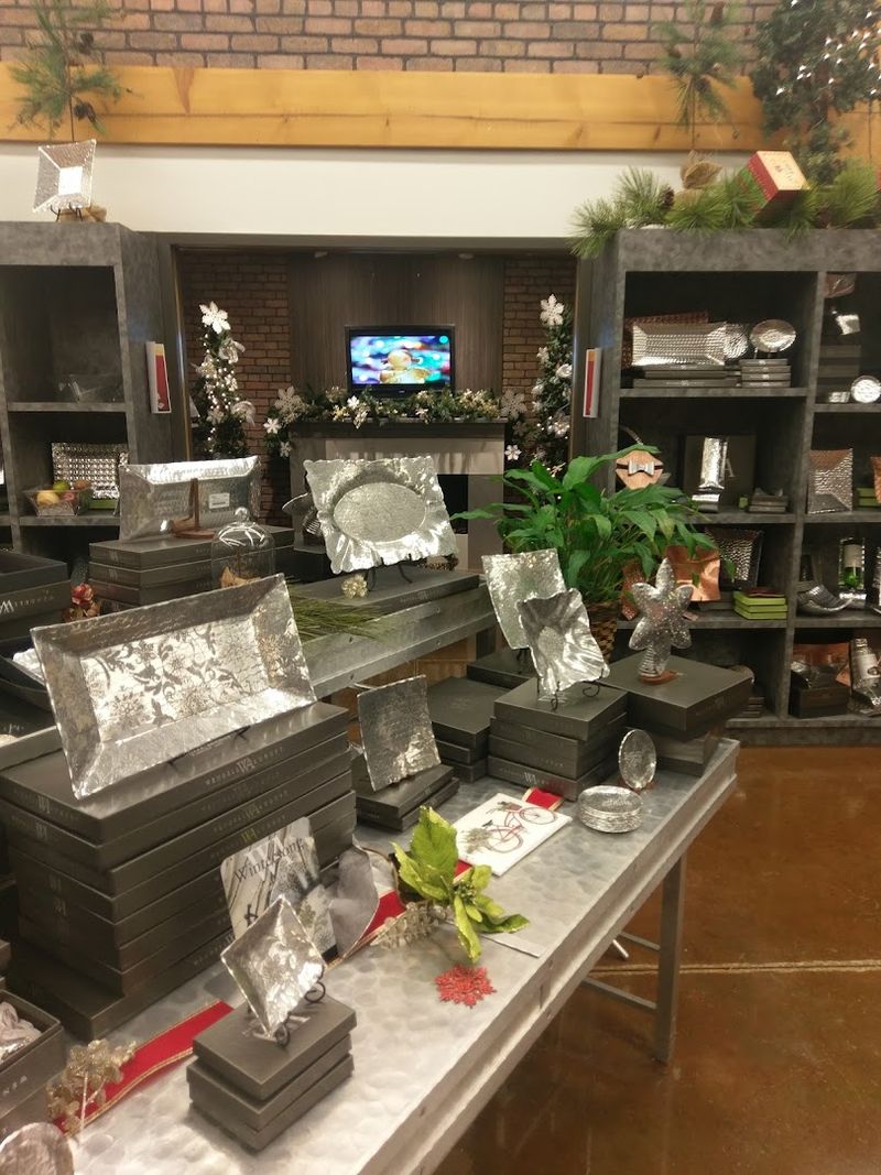 Why Collectors From Ohio And Beyond Keep Coming Back