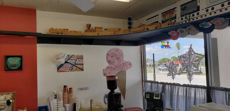 Why Daddy Dee's Belongs On Every Florida Visitor's List Why Daddy Dee's Belongs On Every Florida Visitor's List