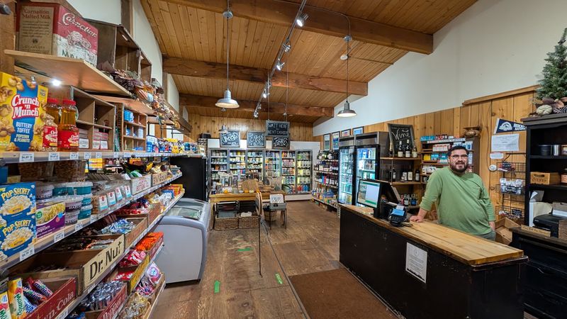 Why Grand Lake Locals Keep Coming Back