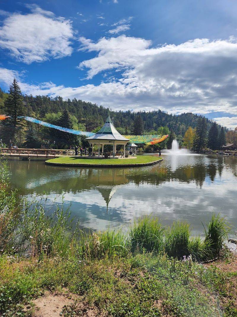 Why Green Mountain Falls Sets The Perfect Stage For A Morning Out Why Green Mountain Falls Sets The Perfect Stage For A Morning Out