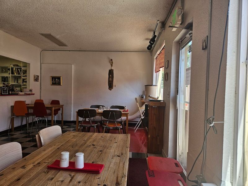 What Makes This Spot The Easiest Dining Decision You Will Make All Week